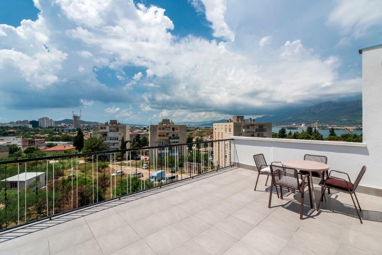 Eva Split Sunset City View Teracce Zewnętrze zdjęcie