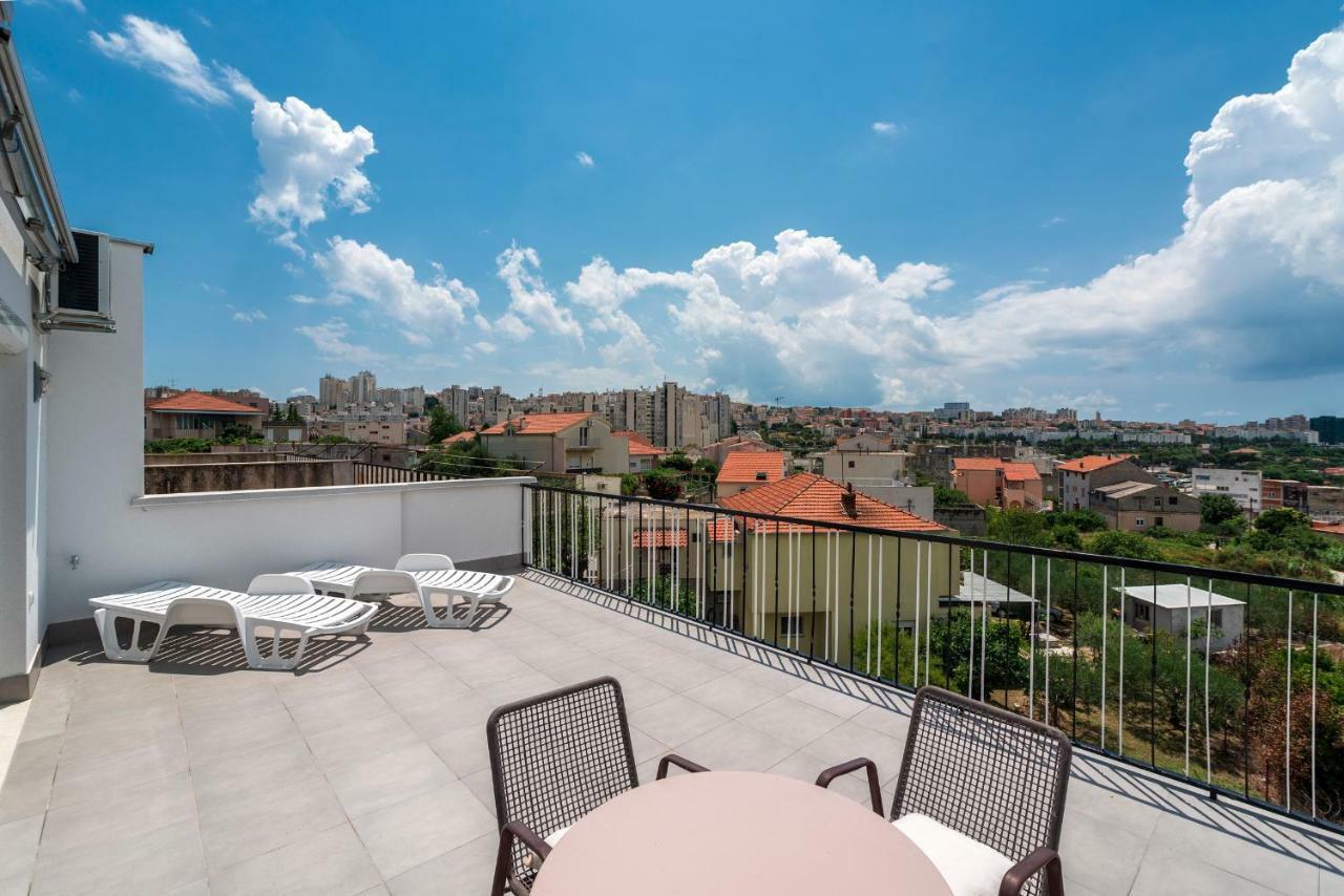 Eva Split Sunset City View Teracce Zewnętrze zdjęcie